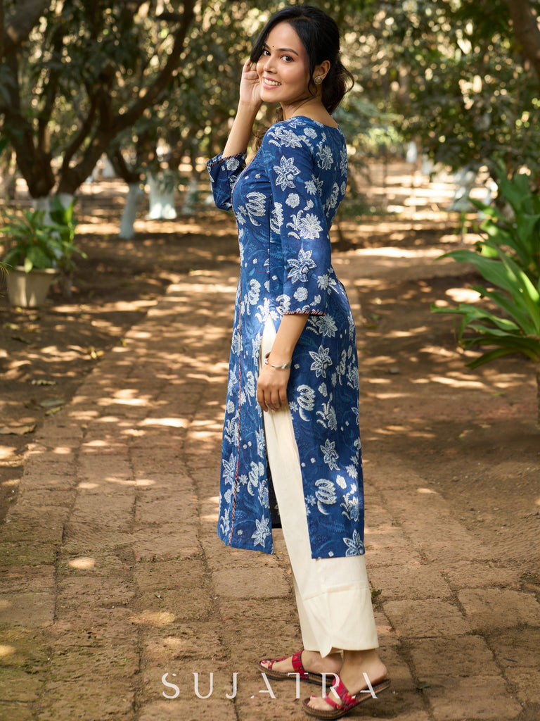 Indigo Handcrafted Floral Print Kurta with Delicate Ajrakh Detailing