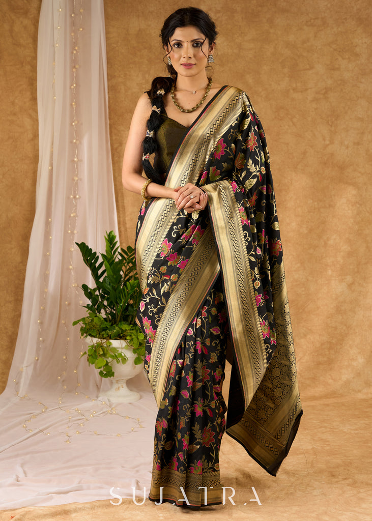 Exquisite Banarasi Silk Saree With Timeless Zari Motifs