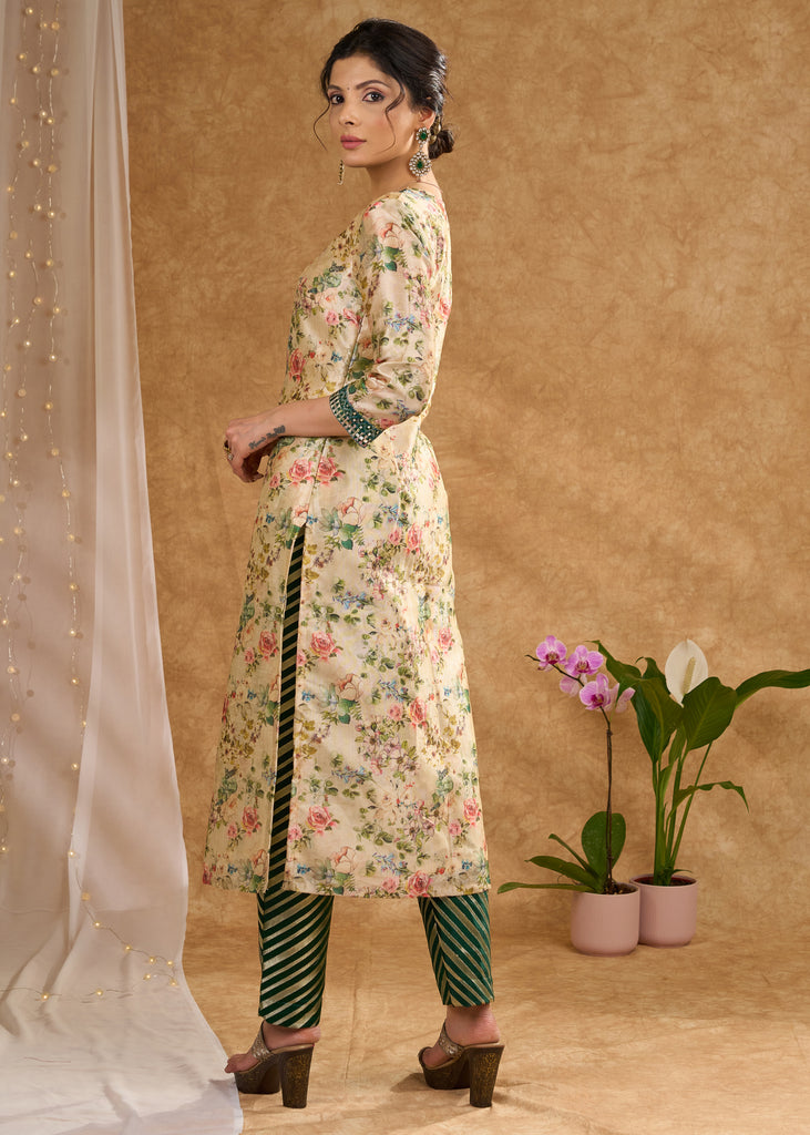 Green printed chanderi kurta with intricate mirror embroidery