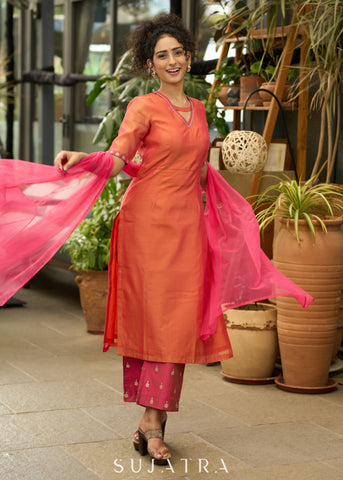 Graceful orange chanderi kurta set with gold embroidery - Dupatta Optional