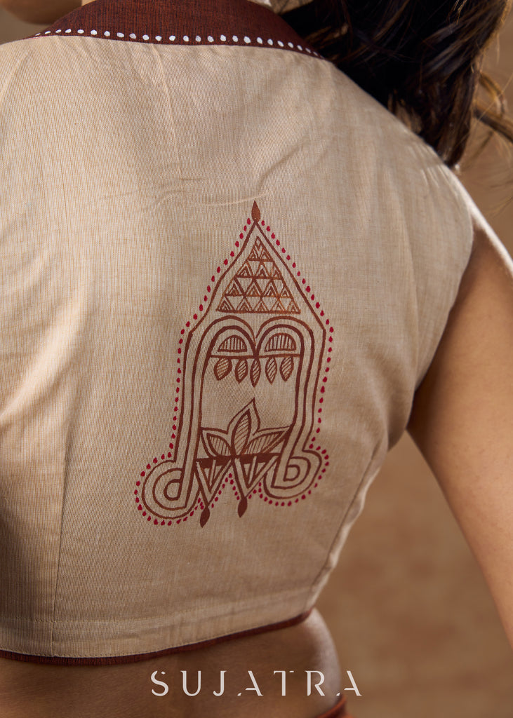 Elegant handloom cotton blouse featuring intricate hand-painted artwork and subtle brown detailing