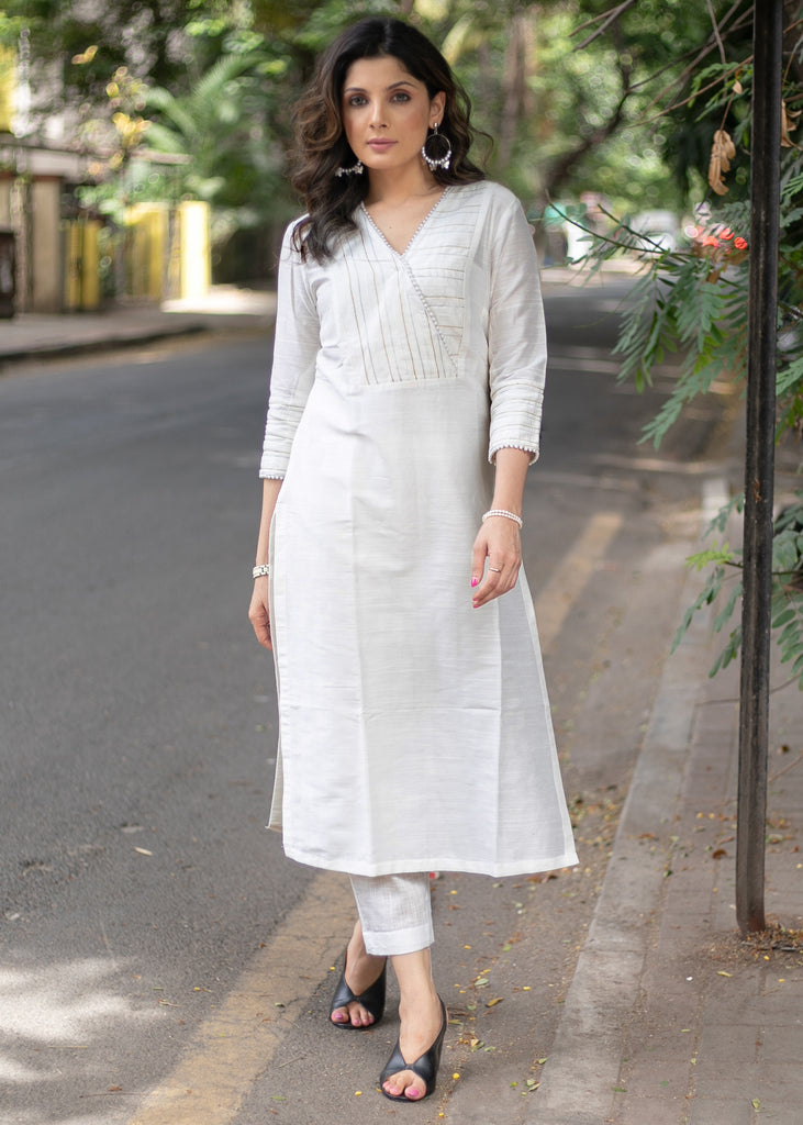 Trendy White Cotton Silk Straight Cut Kurta with White Bead Work on Ne –  Sujatra