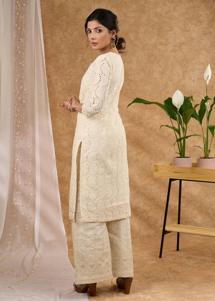 Exclusive embroidered hakoba kurta Pant optional