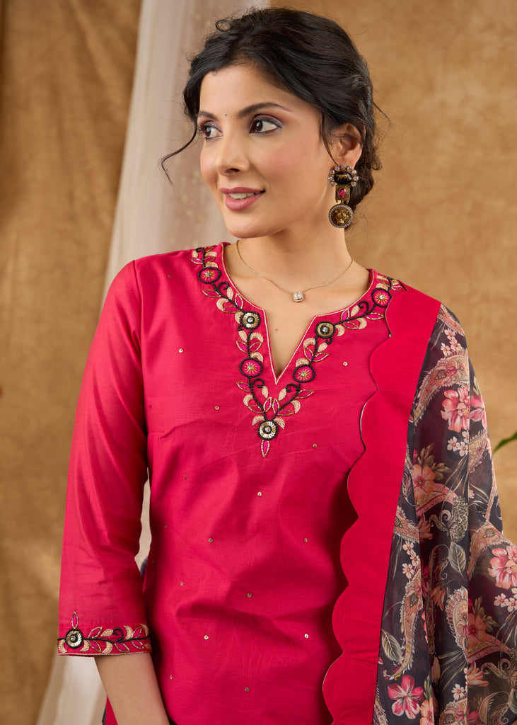 Delicately hand embroidered pink Chanderi kurta with Pant Dupatta optional