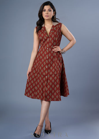 Easy Maroon Cotton Printed Collar Dress