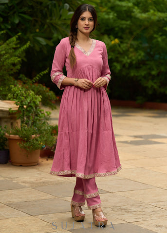 Dreamy dusty pink cotton crepe kurta complemented with matching pants - Dupatta Optional