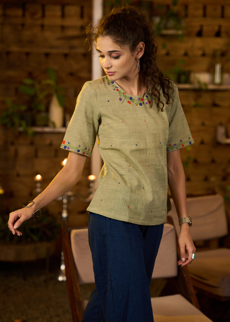 Elegant pale green embroidered top - Pant optional