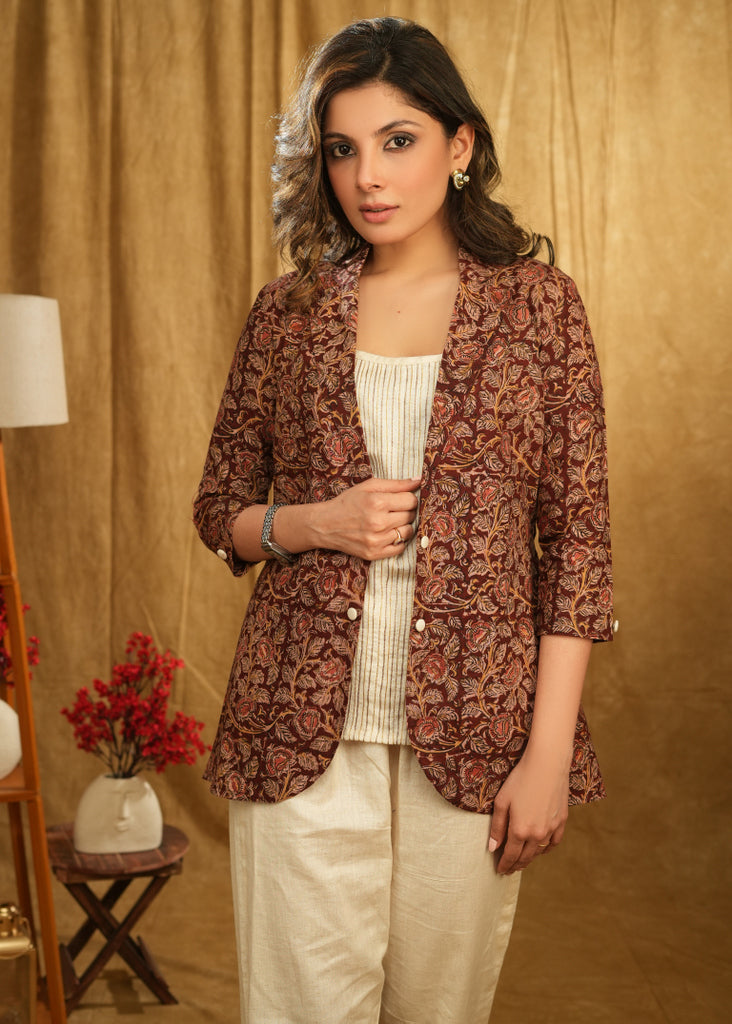 Kalamkari Print Jacket with Cream Inner with Silver and Gold Lines