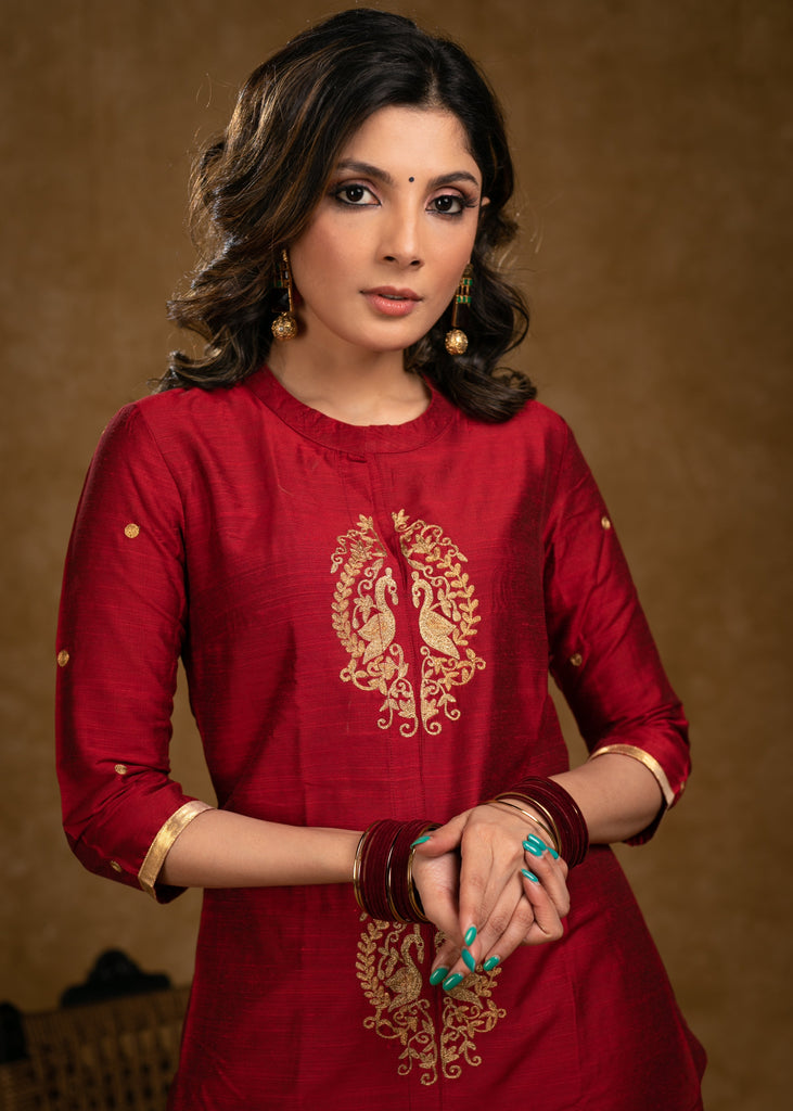 ON-SALE-elegant-maroon-cotton-silk-kurta-with-peacock-embroidered-motifs-in-front