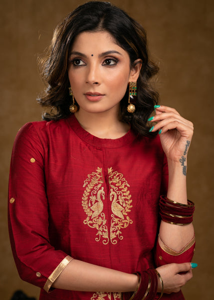 ON-SALE-elegant-maroon-cotton-silk-kurta-with-peacock-embroidered-motifs-in-front