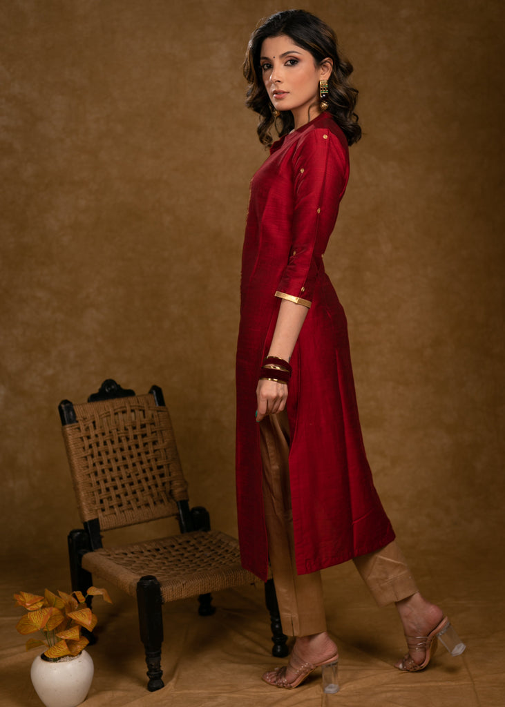 ON-SALE-elegant-maroon-cotton-silk-kurta-with-peacock-embroidered-motifs-in-front