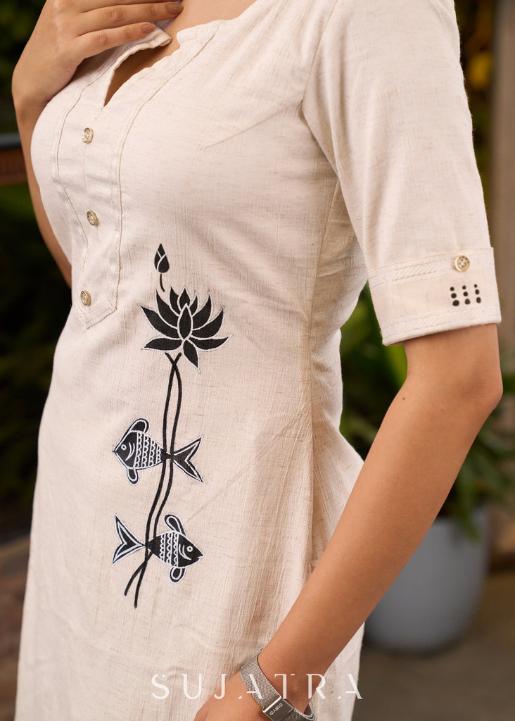 Off-White Cotton Kurta with Hand Painted Motif on One Side - Pant Optional