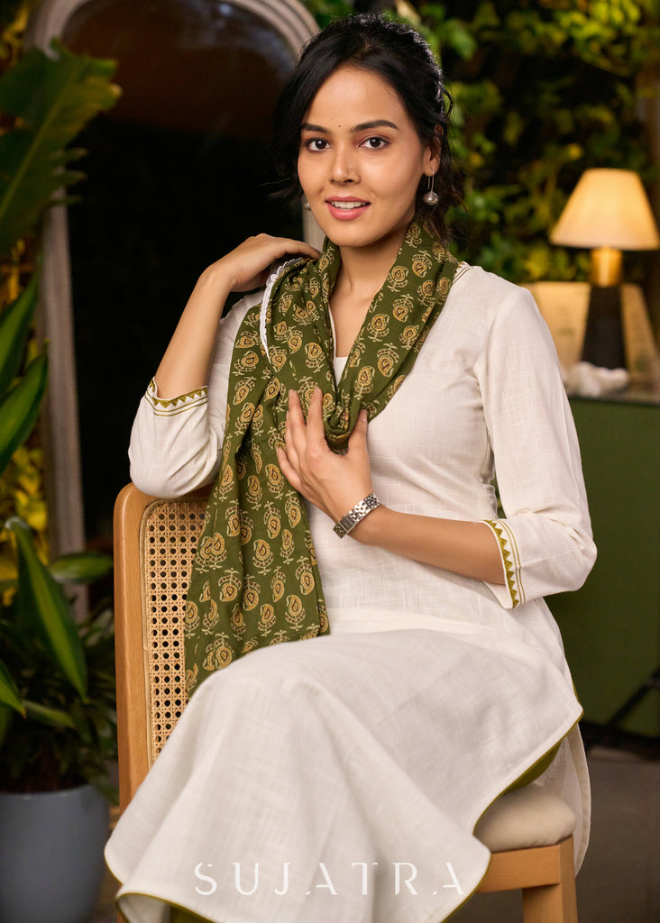 Elegant White Kurta with Embroidery on The Neckline with Contrasting Pant - Stole Optional