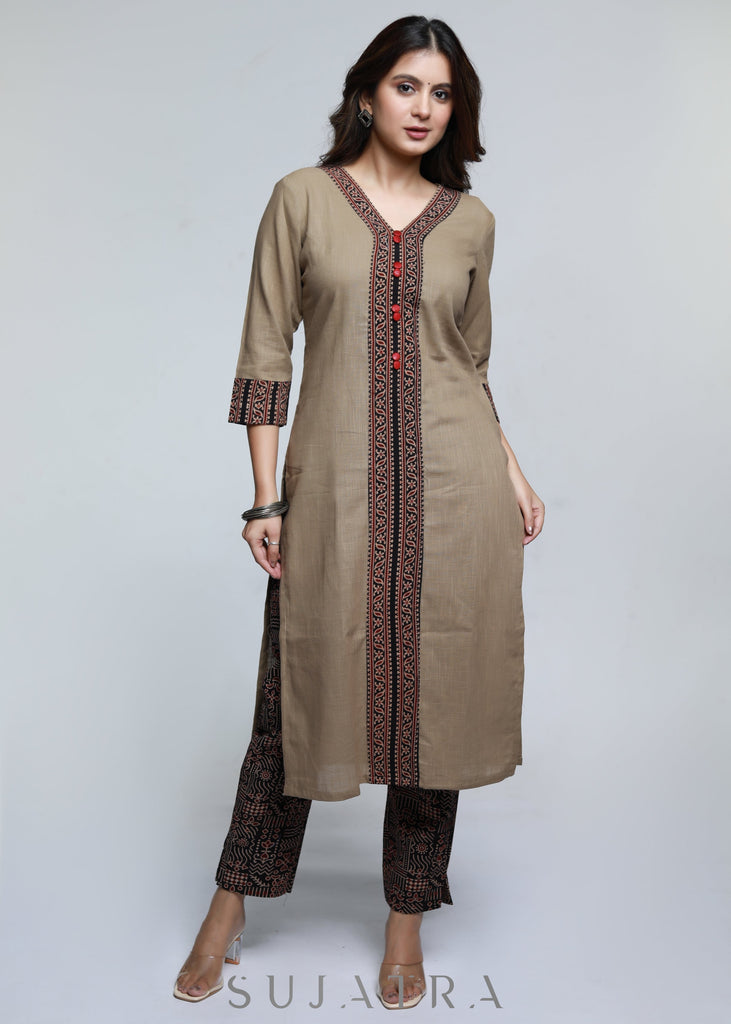 ON-SALE-cement-colour-cotton-ajrakh-combination-kurta-pant-optional