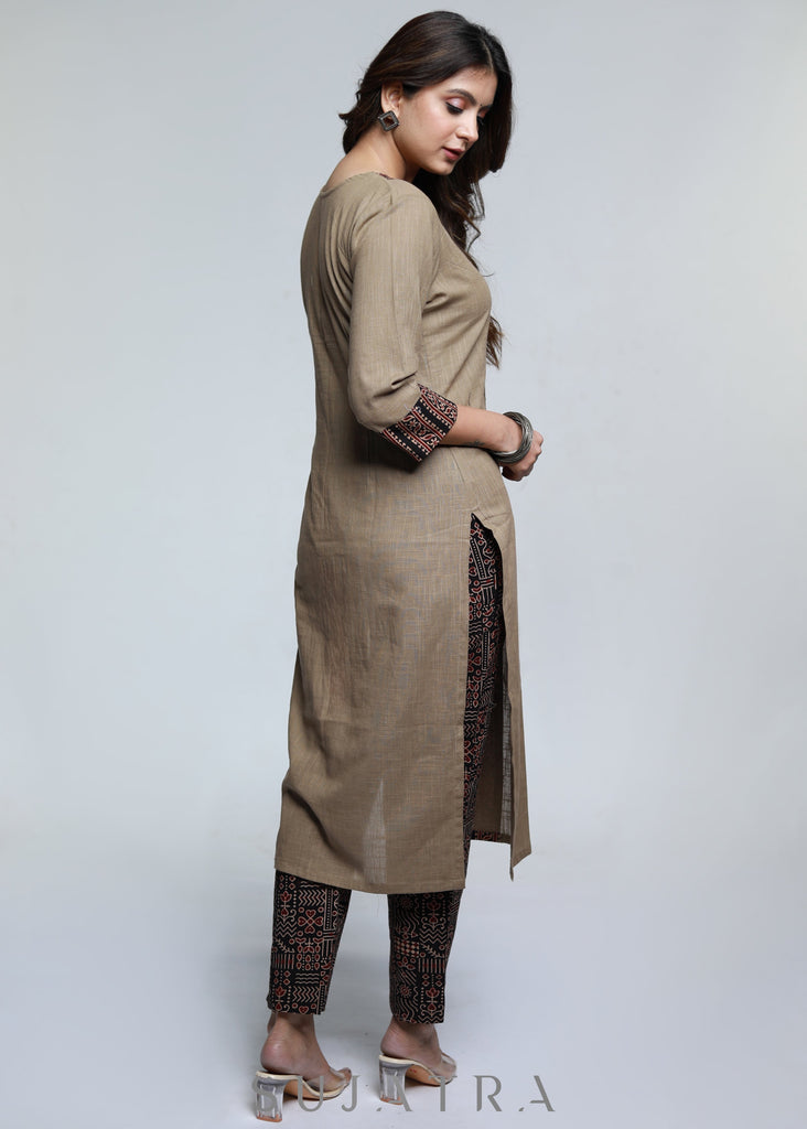 ON-SALE-cement-colour-cotton-ajrakh-combination-kurta-pant-optional