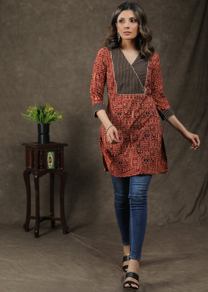 ON-SALE-stylish-cotton-animal-printed-ajrakh-combination-tunic