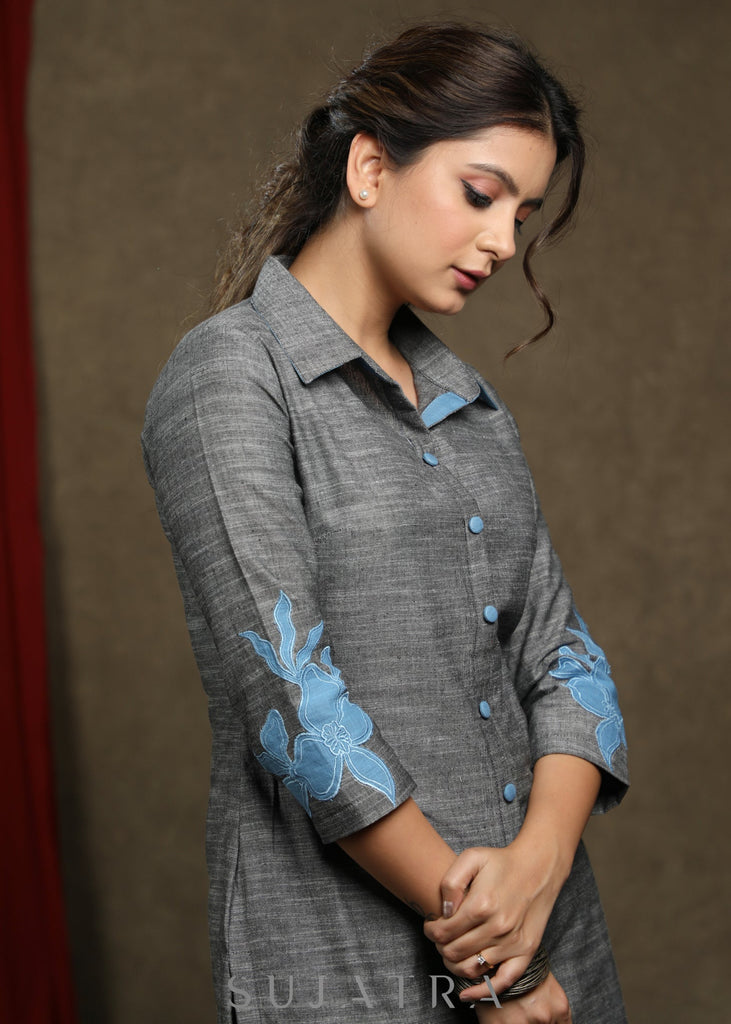 Elegant grey cotton tunic with patchwork on sleeves