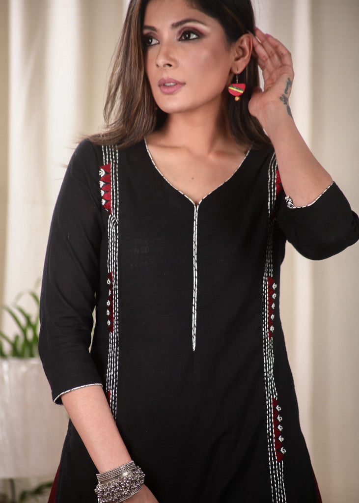 Black Straight Cut Cotton Kurta With Exclusive Full Length Embroidery