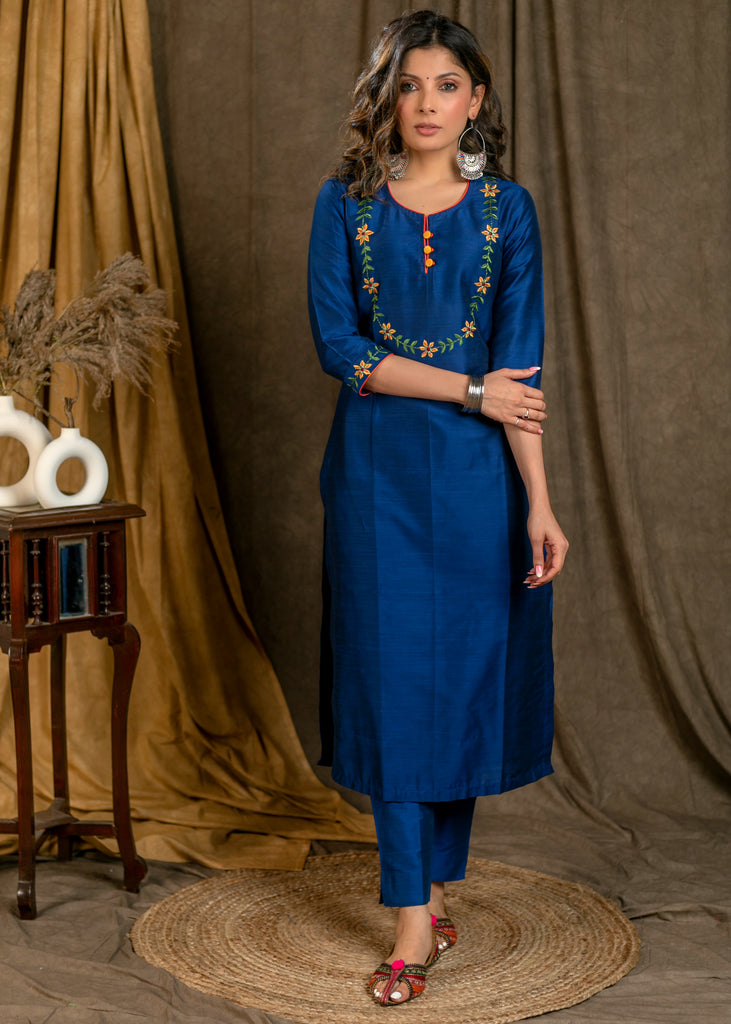 Buy Geometric Print Straight Kurta with Ankle-Length Pants & Dupatta Online  at Best Prices in India - JioMart.